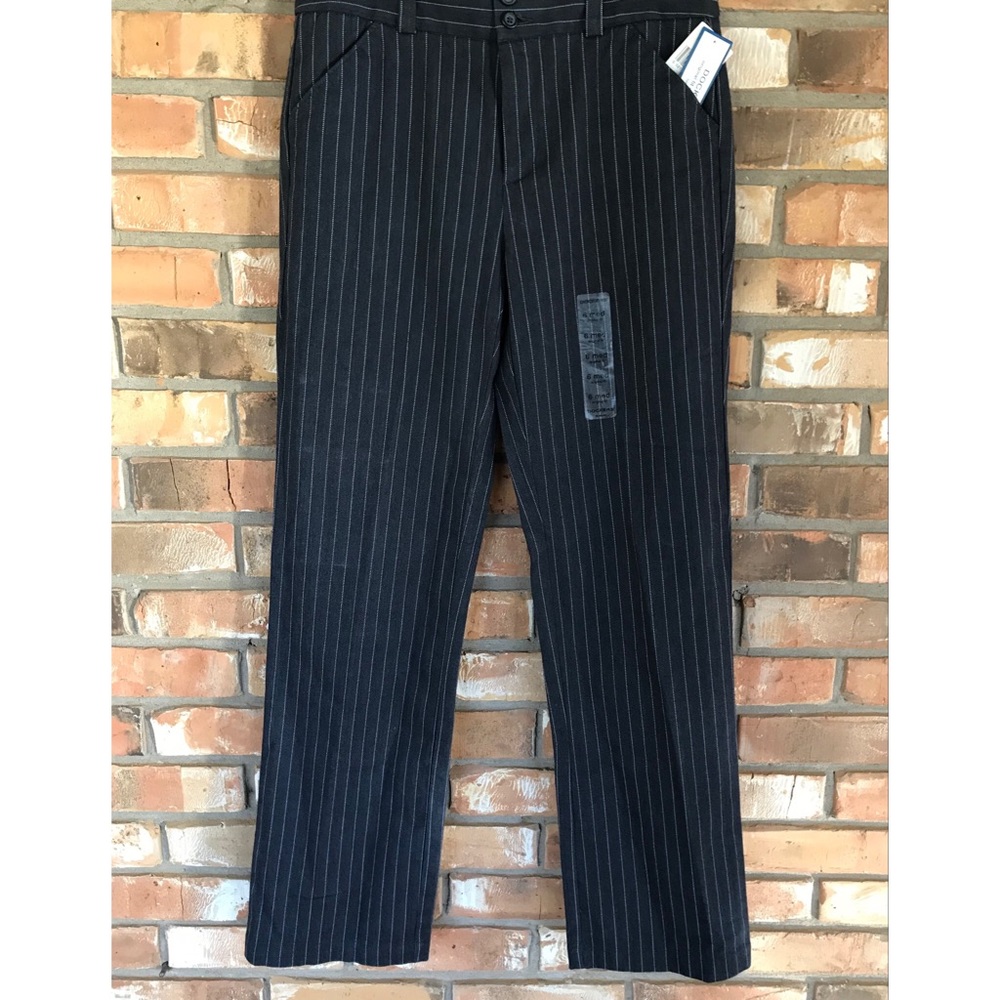 Dockers Women’s Gray Pin Striped Original Fit Fiona Pants Size 6 Medium